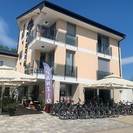 City Panzio Balatonlelle Εξωτερικό φωτογραφία